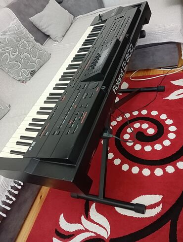 Sintezatorlar: Sintezator, Roland, İşlənmiş, Ünvandan götürmə, Ödənişli çatdırılma — 1
