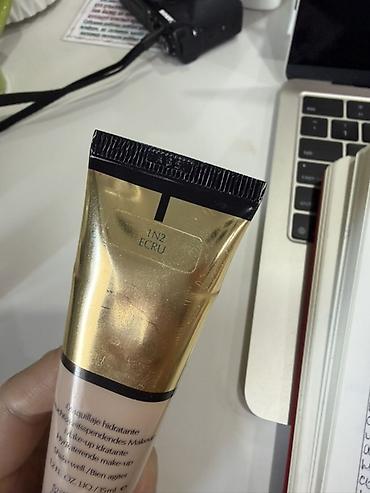 эссенс 111: Estée Lauder – тональный крем в тубе 35 мл. Покупала за 4800 — 2