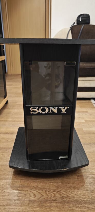 Другие тумбы и подставки: Продаю тумбочки Sony