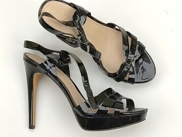 bluzki z dzianiny damskie: Sandals for women, 38, condition - Fair