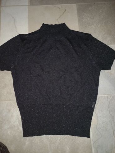 Košulje, bluze i tunike: S (EU 36), M (EU 38), Jednobojni, bоја - Crna