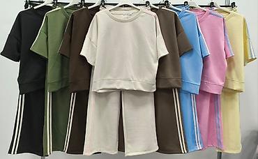 Kompleti: 💫New collection💫

⚜️Univerzalna velicina
⚜️Cena 3500 din — 1