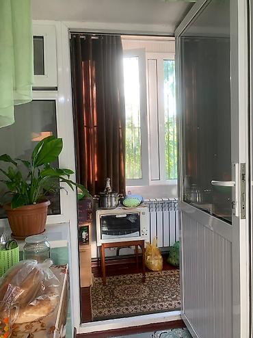 гараж с местом: 4 комнаты, 90 м², 2 этаж — 8