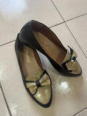 Qadın baletka/lofer ayaqqabıları – Melissa - Model: qapalı burunlu