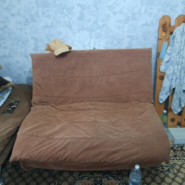 спалный диван б у: Түсү - Күрөң, Колдонулган
