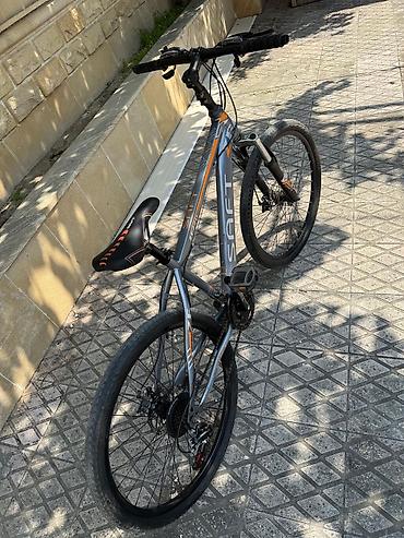 Velosipedlər: 26lıq velosiped heçbir problemi yoxdur her bir şeyi işlek veziyetde — 1
