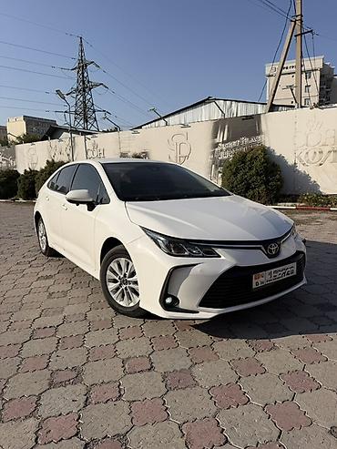 8: Toyota Corolla: 2023 г., 1.8 л, Автомат, Гибрид, Седан — 1