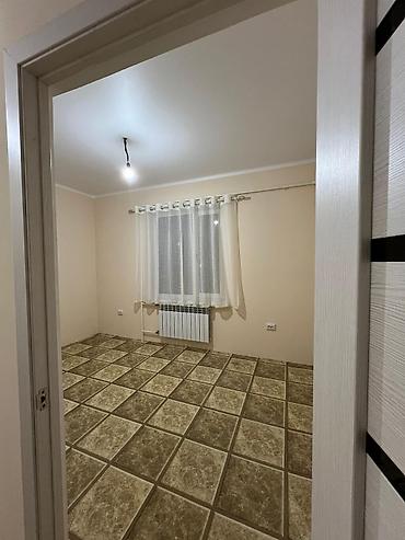 Долгосрочная аренда квартир: 1 комната, С мебелью частично — 10