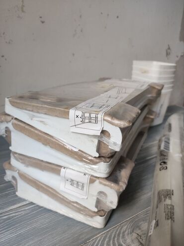 Другие аксессуары для кухни: Продам навесные органайзеры Есть 17 элементов: Рейлинг 5 шт — 7