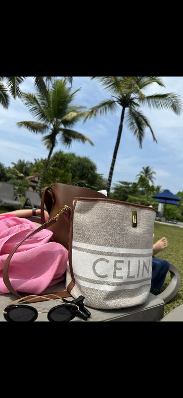 celine: Пляжная сумка от Celine. С кошельком. Брала дорого, цена