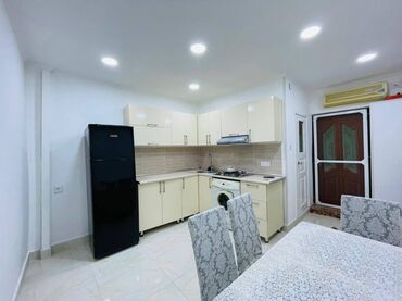 Uzunmüddətli kirayə mənzillər: 28 may, Heydər Əliyev sarayının yanında, 2 mərtəbəli binanın 1-ci — 2