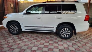 Toyota: Toyota Land Cruiser: 2014 г., 4.6 л, Типтроник, Бензин, Внедорожник