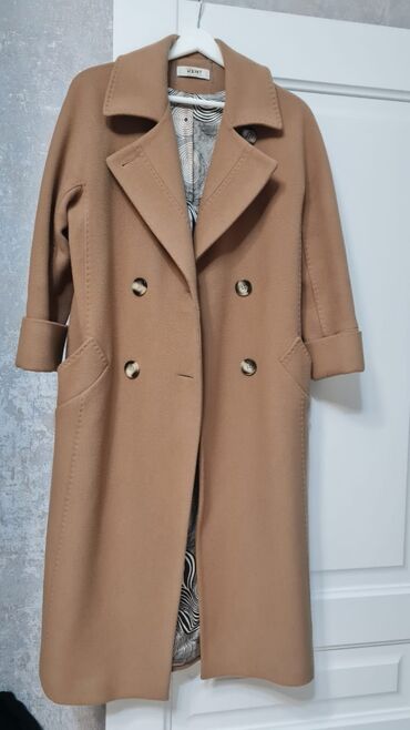 мужское зимнее пальто с капюшоном: Пальтолор, Классика, Күз-жаз, Төөнүн жүнү, Тизеден, Кош борттуу модель