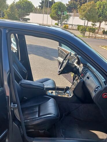 Mercedes-Benz: Mercedes-Benz E-Class: 2.8 l | 1998 il Sedan — 8