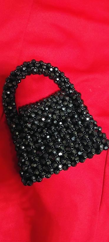 Qara bəzəkli mini çanta - Material: Tamamilə parıldayan qara