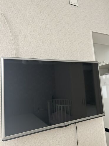 lg televizyon 82 ekran: Televizor LG 82"