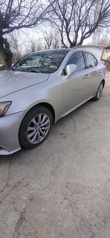 Lexus: Lexus IS: 2008 г., Седан — 4