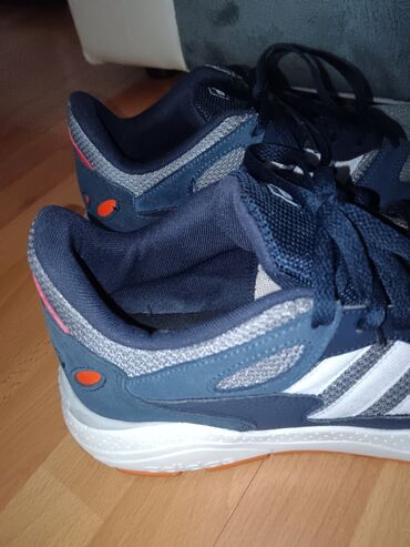 and 1 patike: Trainers, Adidas, size - 44