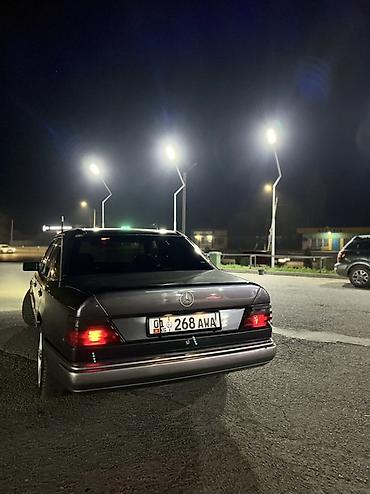 эо 3323: Mercedes-Benz W124: 1990 г., 2 л, Автомат, Бензин, Седан — 4