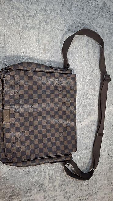 Барсетки: Барсетка, Louis Vuitton, Застежка на магните, Оригинал, Б/у — 1
