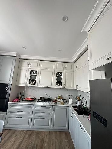 Продажа коттеджей и домов: Продаётся новый кирпичный дом с мебелью 180 м², 5 комнат, год — 8