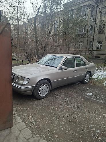 мерске: Mercedes-Benz E-Class: 1994 г., 3.2 л — 5