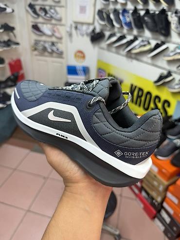 кроссовки на gore tex: Мужские кроссовки, 40, 41, 42, Nike, Новый, цвет - Черный, Платная доставка — 5