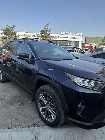 Toyota: Toyota RAV4: 2019 г., 2.5 л, Автомат, Бензин, Кроссовер — 3