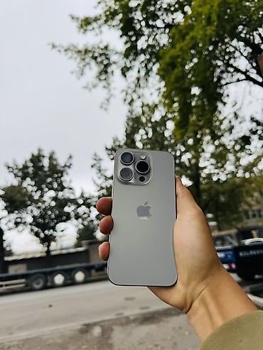 Apple iPhone 15 Pro, 256 ГБ, акб 84 в хорошем состоянии все родное нет