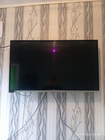Televizorlar: Qeyd: Fotolarda ekran işlək vəziyyətdə ledinyanib 70m xərci var 980m