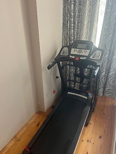 Qaçış trenajoru – qatlanan, elektron panel və təhlükəsizlik açarı ilə