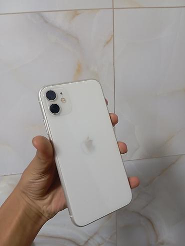 IPhone 11, Б/у, 64 ГБ, Белый, Чехол, Кабель, 70 %