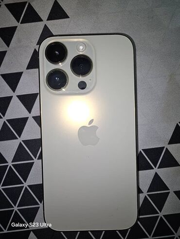 iphone 14 pro чехол: IPhone 14 Pro, Колдонулган, 256 ГБ, Matte Gold, Заряддоочу түзүлүш, Каптама, Кабель, 82 %