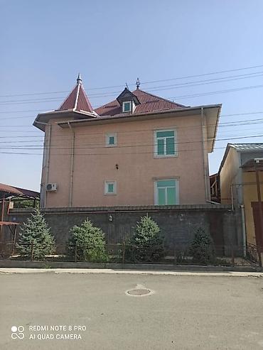 Продажа коттеджей и домов: Просторный частный дом с благоустроенным двором и навесом для авто. - — 6