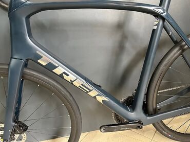 İdman velosipedləri: TREK yol velosipedi – karbon karkaslı, disk əyləcli, Shimano 105 — 13