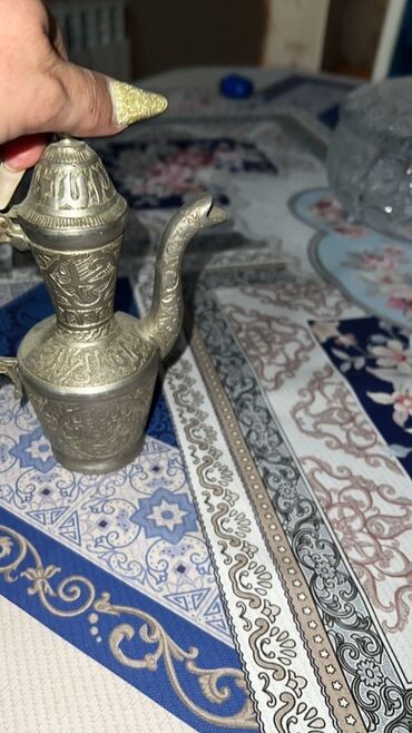 Tekstil: Qedimi antik suvenir gulab qabl kimide iwletmek olar bawqa weyede