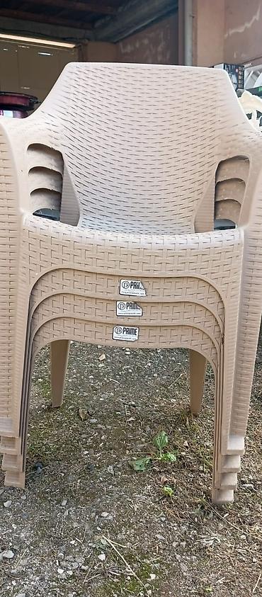 ikea usaq stulu: Prime brendinin plastik stul və masa dəsti - Rattan naxışlı, açıq bej — 1