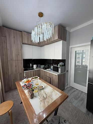 Продажа квартир: 3 комнаты, 100 м² — 5
