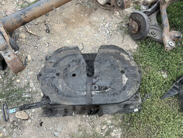 купить спортивную машину: Седло Jost Снят с Man TGX Контрактная из Германии, в отличном