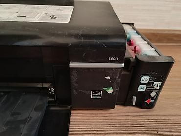 Принтеры: Продаю принтер Epson L800, включается, работает. Требует замены — 2