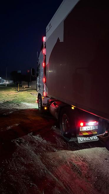 Грузовики: Грузовик, Volvo, Б/у — 25