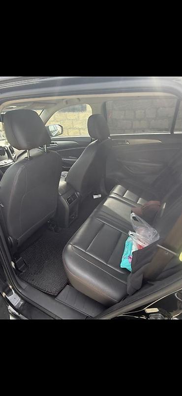 changan a05 arxa bufer: Changan CS75, qara rəng, şəhər və ailə istifadəsi üçün rahat — 4