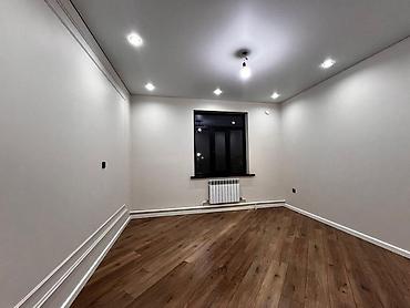 Продажа коттеджей и домов: Продаётся современный двухуровневый, расположенный на центральной — 12