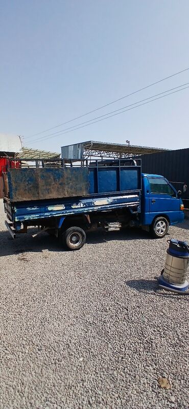 срочно продаю машину бишкек: Hyundai Porter: 1999 г., 2.5 л, Механика, Дизель