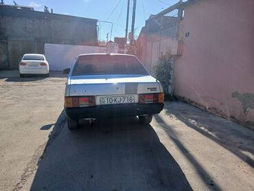 VAZ (LADA): VAZ (LADA) 21099: 1.5 l | 1999 il 264884 km Sedan — 3