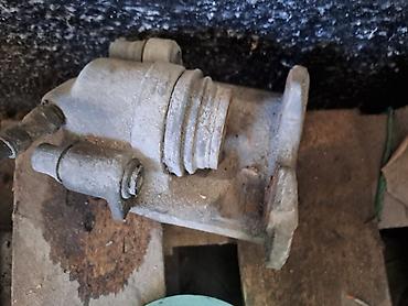 Другие автозапчасти: Суппорта замок багажник с стекла левые с крышка багажника — 7