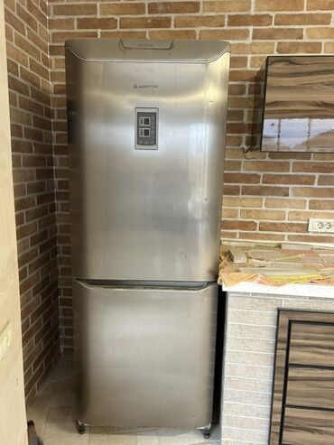 Kompüter, noutbuk və planşetlər: Arçelik No Frost iki qapılı soyuducu - Rəng: paslanmaz polad (inox) -