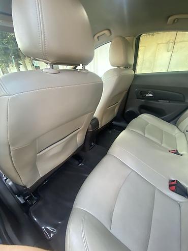 yük daşıyan maşınlar: Salam Chevrolet Cruze Təcili Satılır İdeal Maşın otur Sür 1.4 Turbo — 10