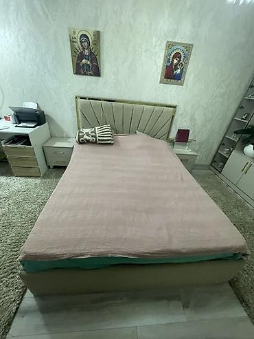 удобный компьютерный стол: Прикроватная тумба с двумя выдвижными ящиками. - Стиль: современный — 6