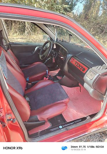 венто 1992: Volkswagen Vento: 1993 г., 1.8 л, Механика, Бензин, Седан — 1